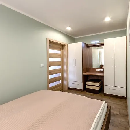 Eva Apartment *